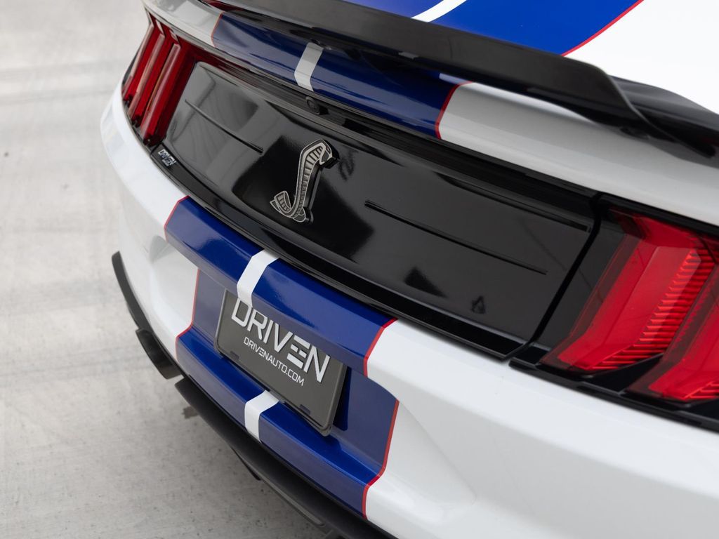 صورة مصغرة 13 لـ 2020 FORD SHELBY GT500 BASE