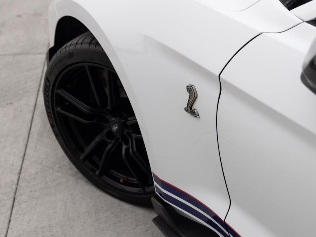 صورة مصغرة 14 لـ 2020 FORD SHELBY GT500 BASE