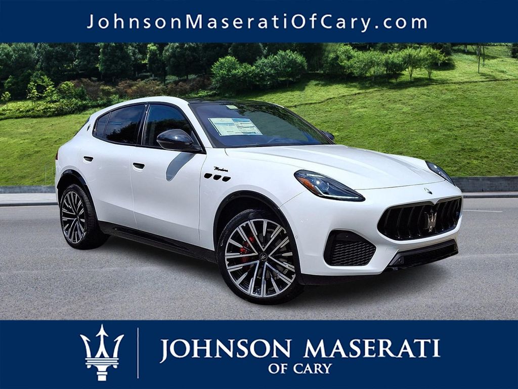 New 2025 Maserati Grecale Modena