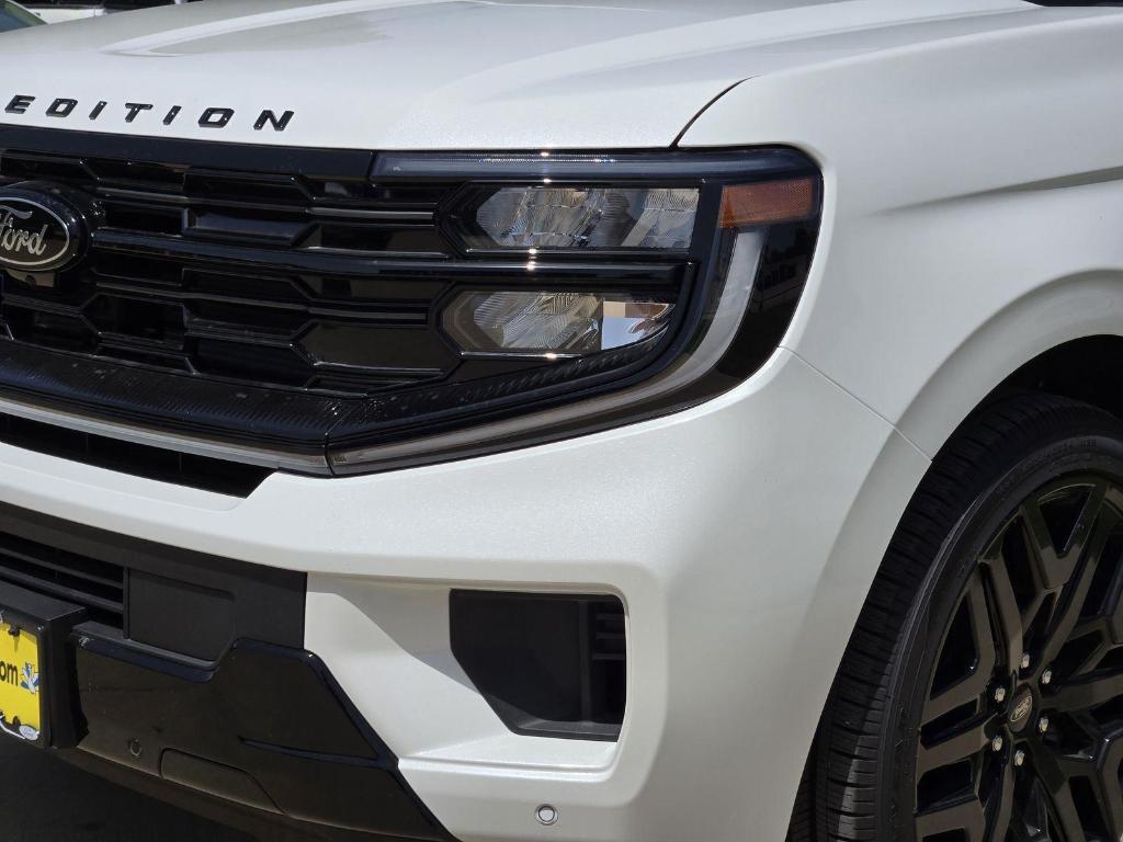 2026 FORD EXPEDITION PLATINUM — фото 5