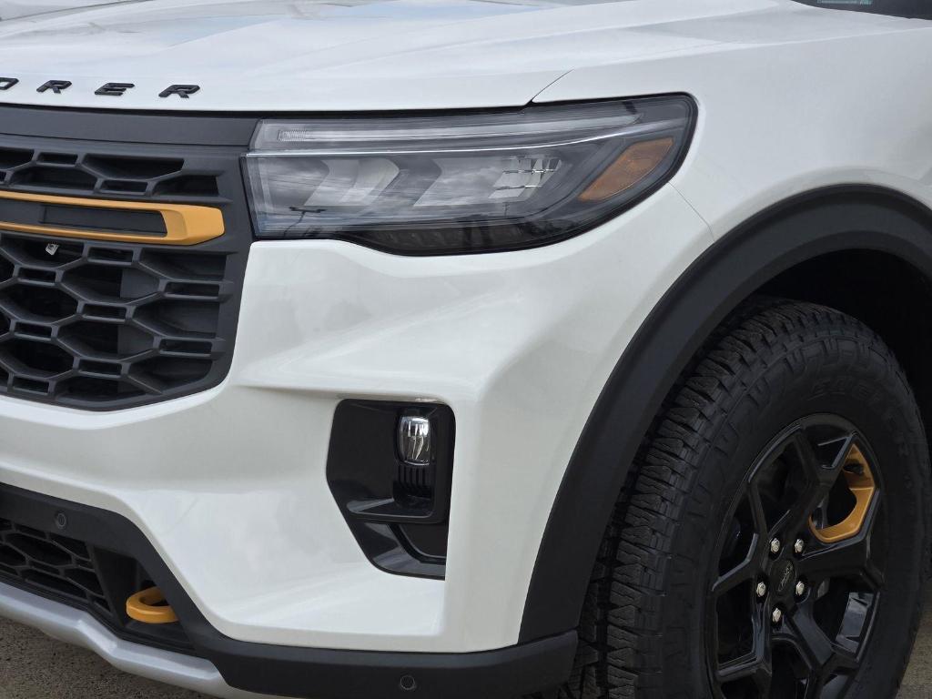 صورة 5 لـ 2026 FORD EXPLORER TREMOR