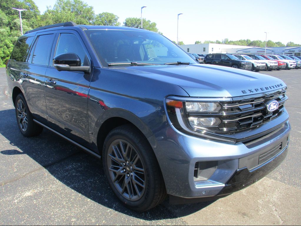 2027 FORD EXPEDITION PLATINUM 照片 2