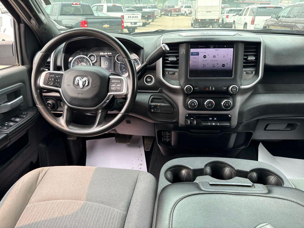 2022 RAM 2500 BIG HORN CREW CAB 4X4 8' BOX — фото 8