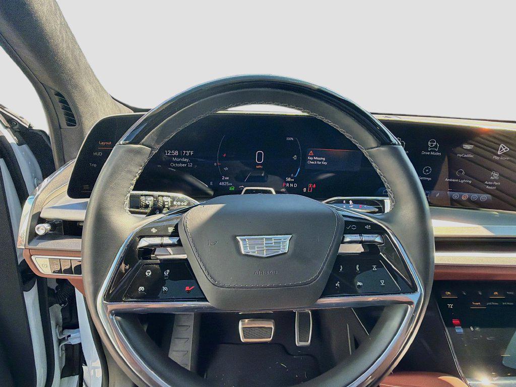 2026 Cadillac VISTIQ PLATINUM — миниатюра 11