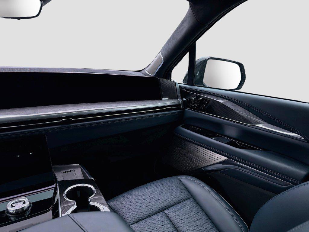 صورة مصغرة 25 لـ 2026 Cadillac ESCALADE IQ PREMIUM SPORT