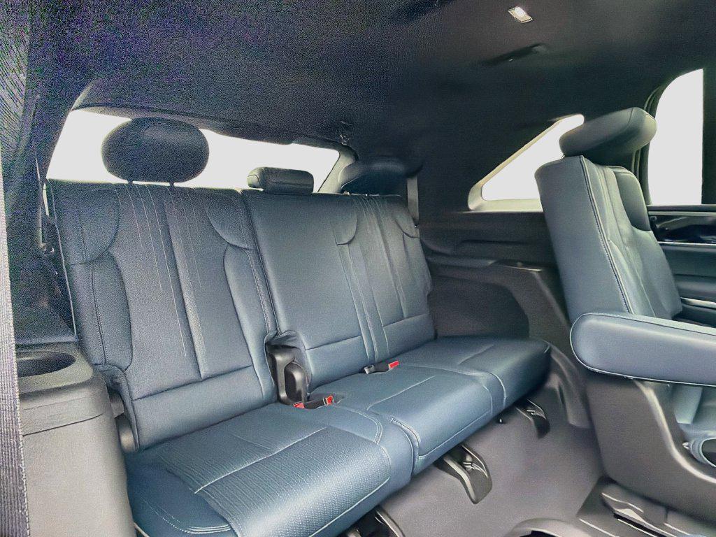 صورة مصغرة 30 لـ 2026 Cadillac ESCALADE IQ PREMIUM SPORT