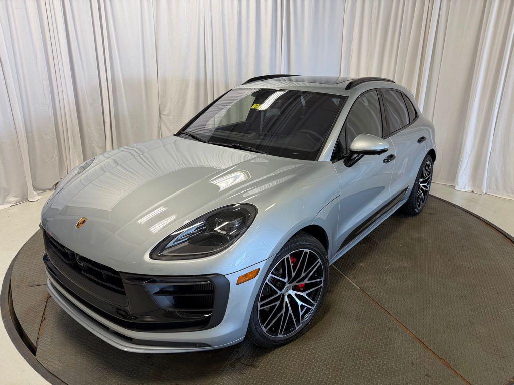 New 2026 Porsche Macan Macan