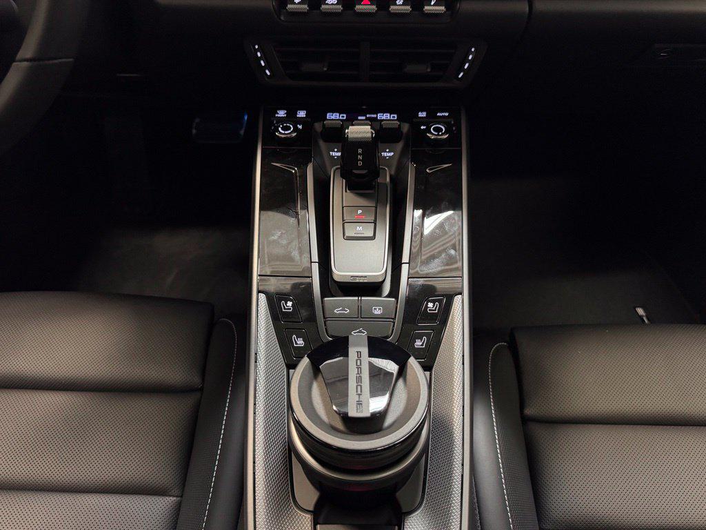 2026 Porsche 911 CARRERA 缩略图 18