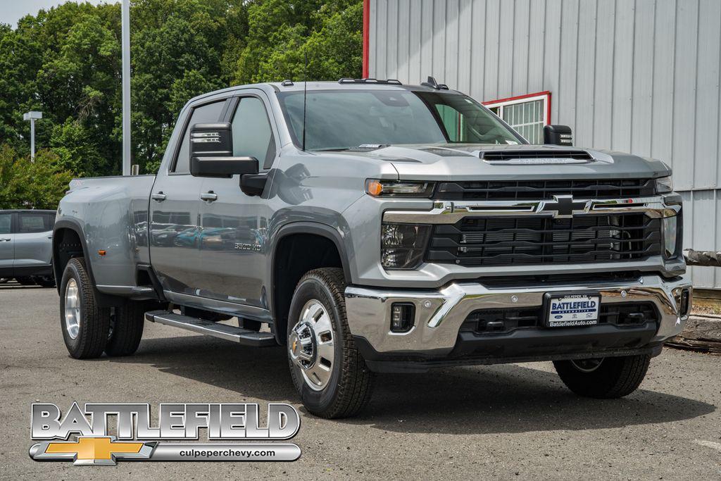 New 2026 Chevrolet Silverado 3500 LT