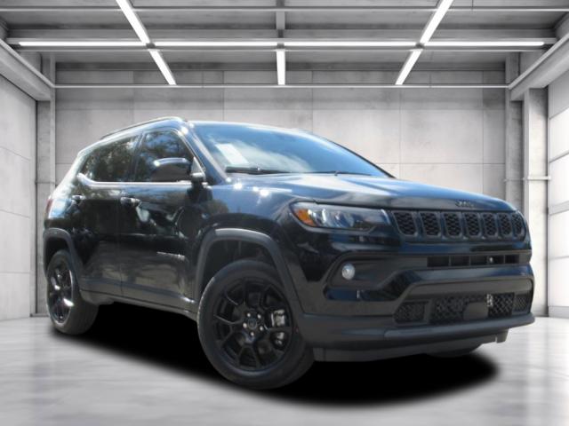 New 2026 Jeep Compass Latitude Altitude