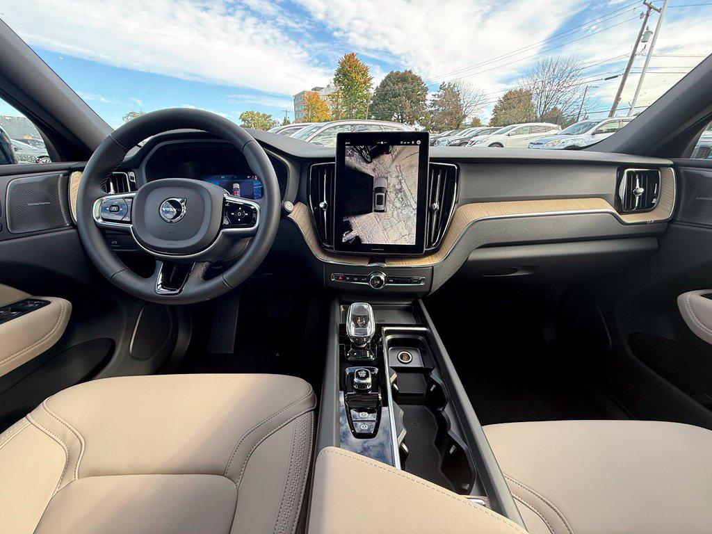 صورة مصغرة 21 لـ 2027 Volvo XC60 PLUS