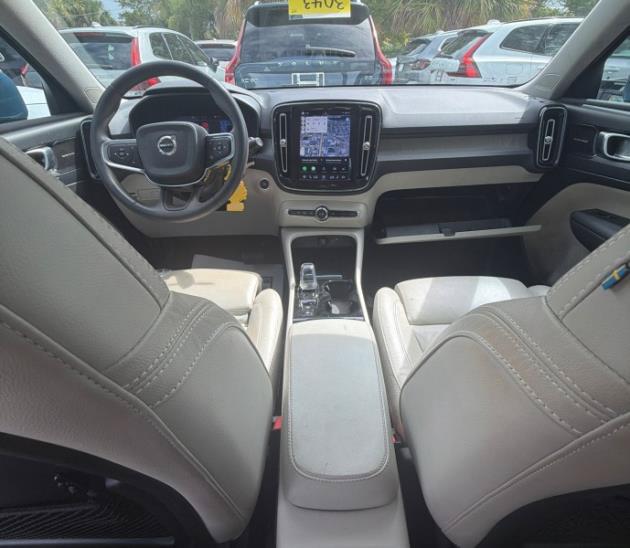 2023 Volvo XC40 ULTIMATE 照片 8