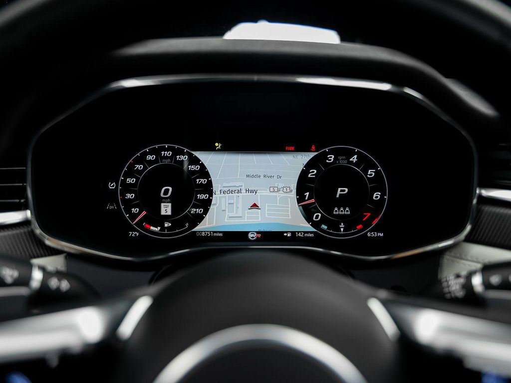 صورة مصغرة 45 لـ 2025 Jaguar F-PACE SVR P550 AWD AUTOMATIC