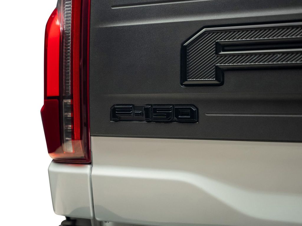 صورة مصغرة 21 لـ 2024 FORD F-150 RAPTOR