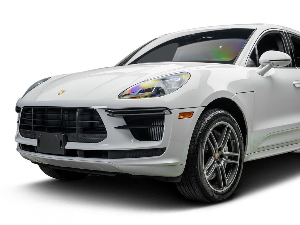 صورة 8 لـ 2021 Porsche MACAN MACAN TURBO