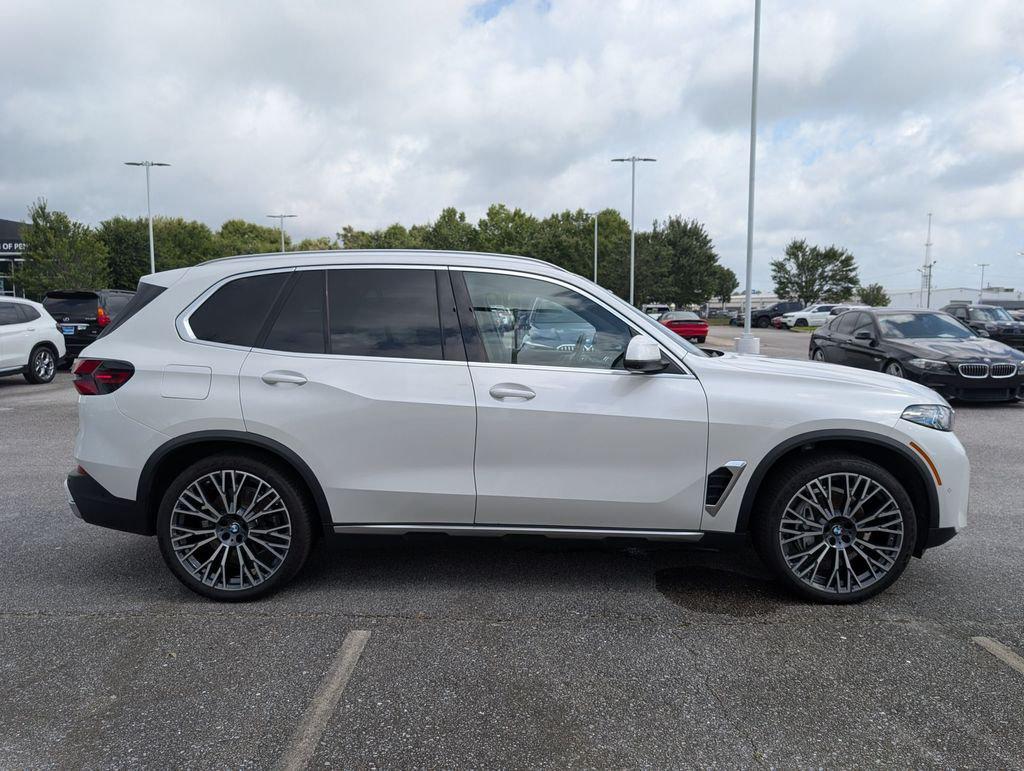 صورة 6 لـ 2024 BMW X5 SDRIVE40I