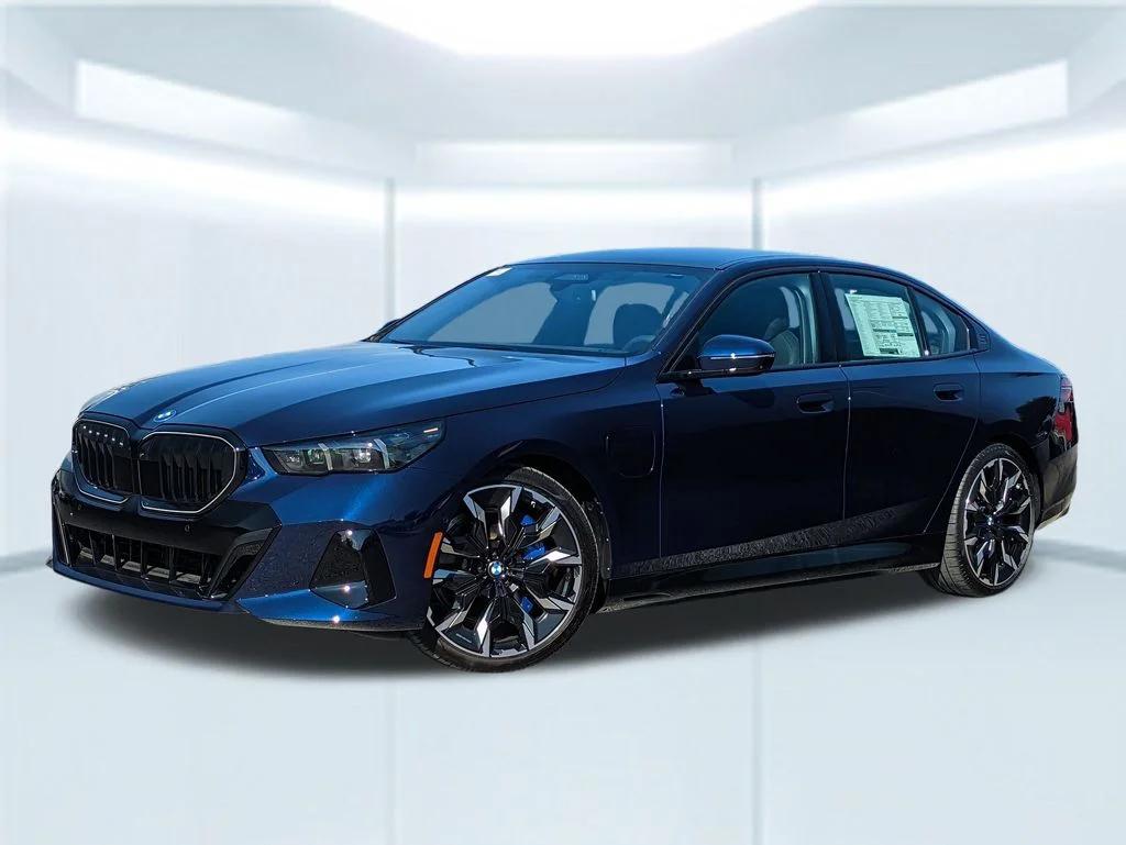 New 2026 BMW 550e 550e xDrive