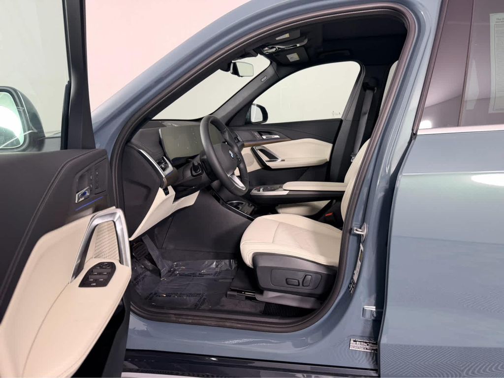 BMW X1 XDRIVE28I - 10
