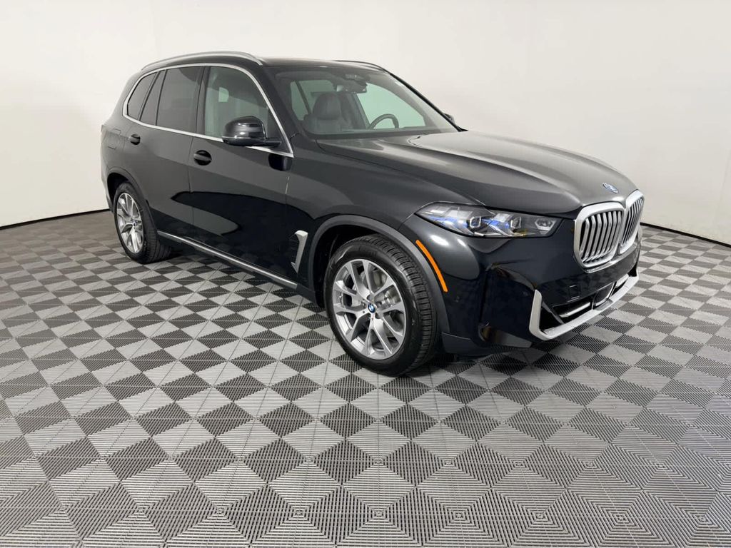 New 2026 BMW X5 PHEV xDrive50e