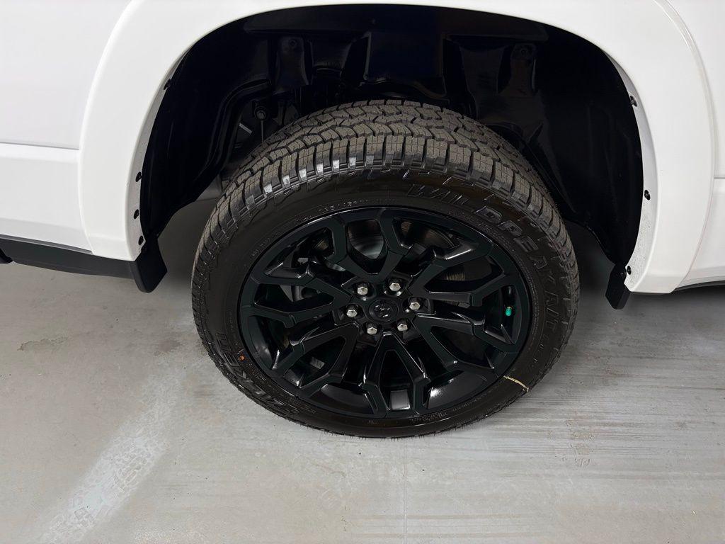 صورة مصغرة 11 لـ 2026 RAM 1500 LIMITED