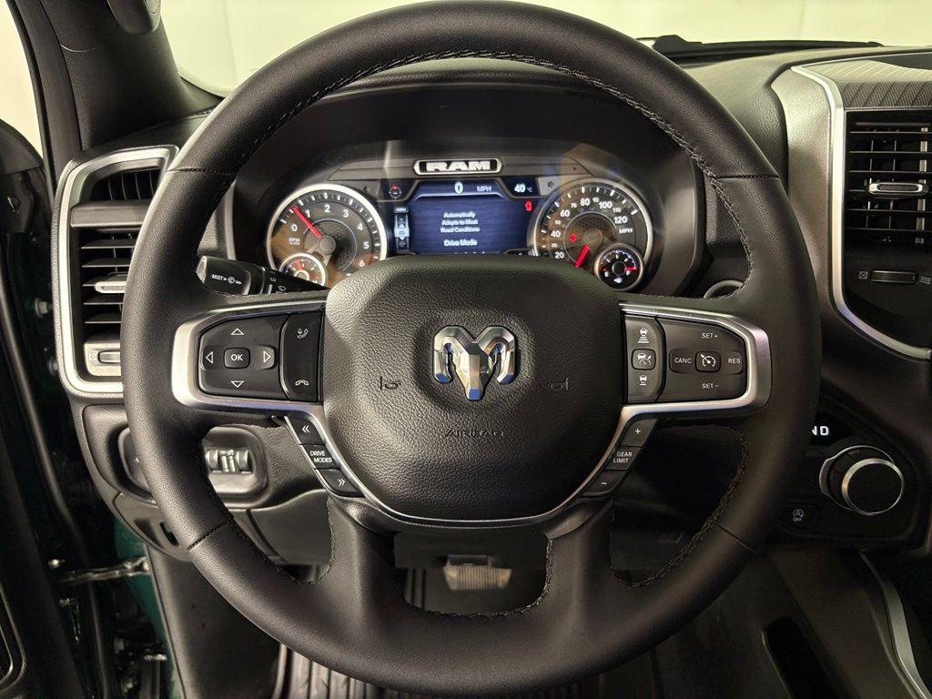 2026 RAM 1500 BIG HORN/LONE STAR — миниатюра 18