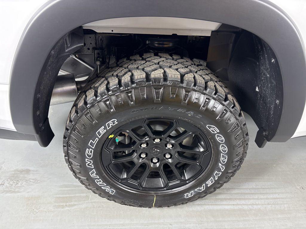 صورة 10 لـ 2026 RAM 1500 REBEL