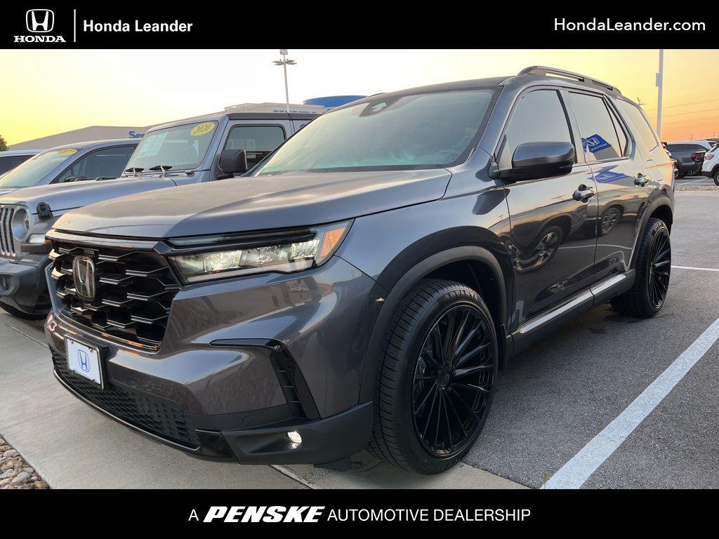Used 2023 Honda Pilot Touring 8-Passenger