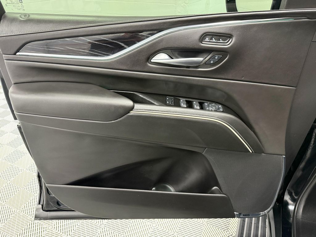 2024 Cadillac ESCALADE V-SERIES — миниатюра 13