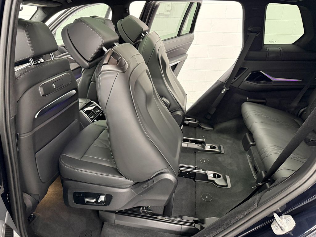 2024 BMW X7 M60I 缩略图 22