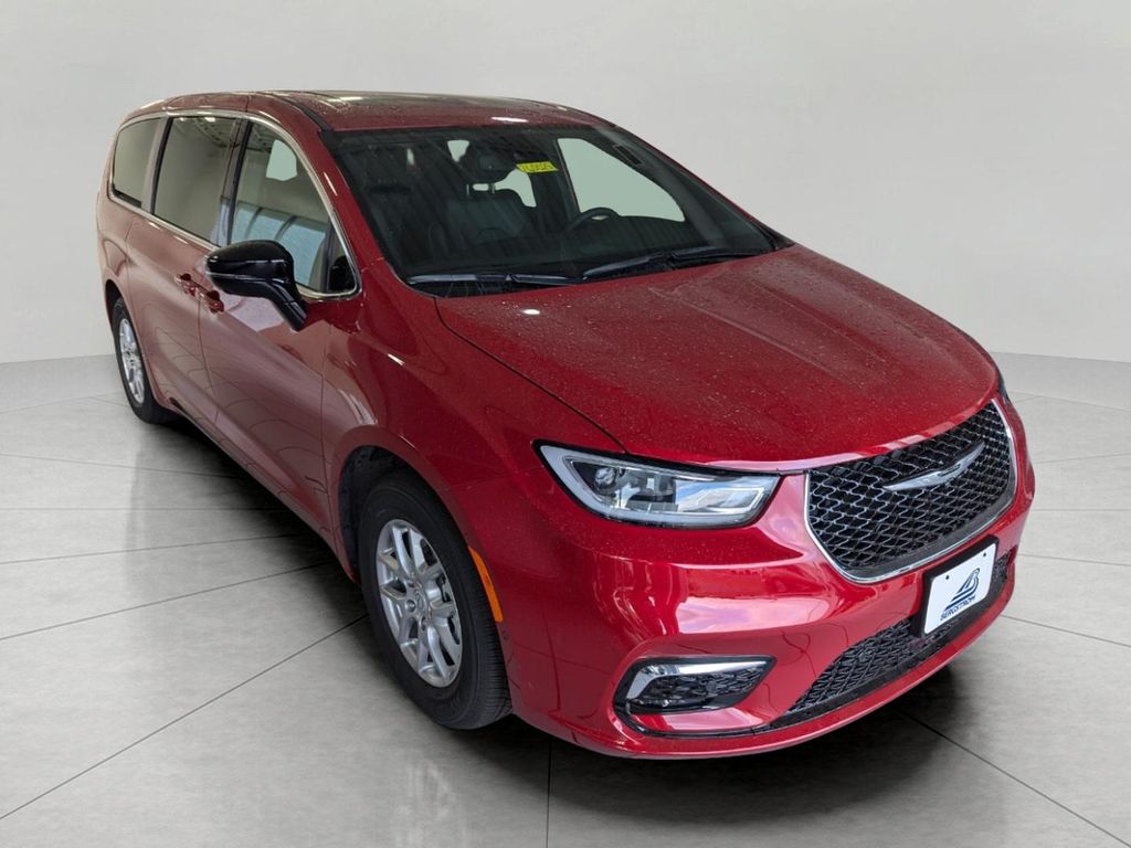 New 2026 Chrysler Pacifica L