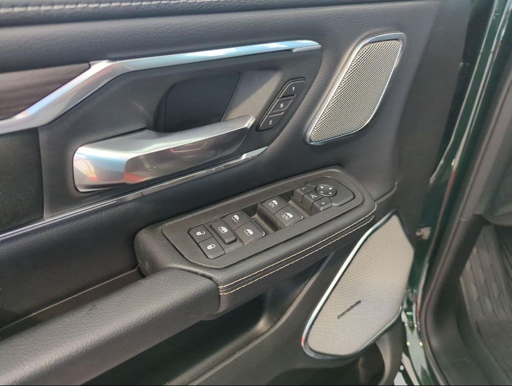صورة مصغرة 14 لـ 2026 RAM 1500 LARAMIE