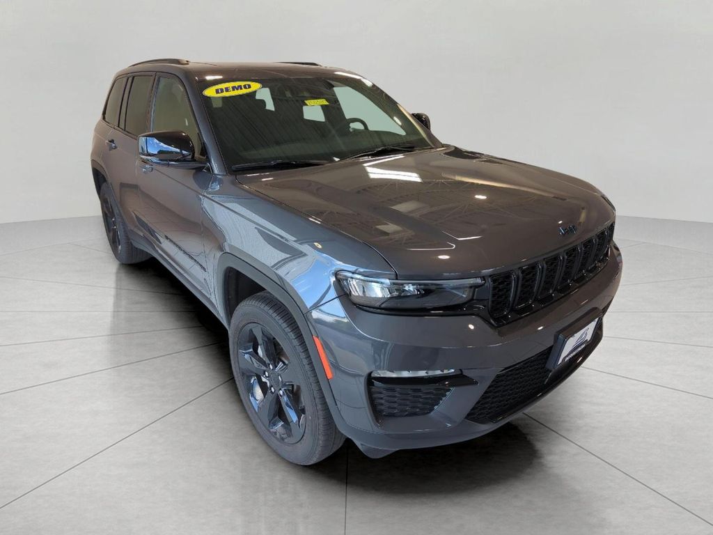 New 2025 Jeep Grand Cherokee Limited