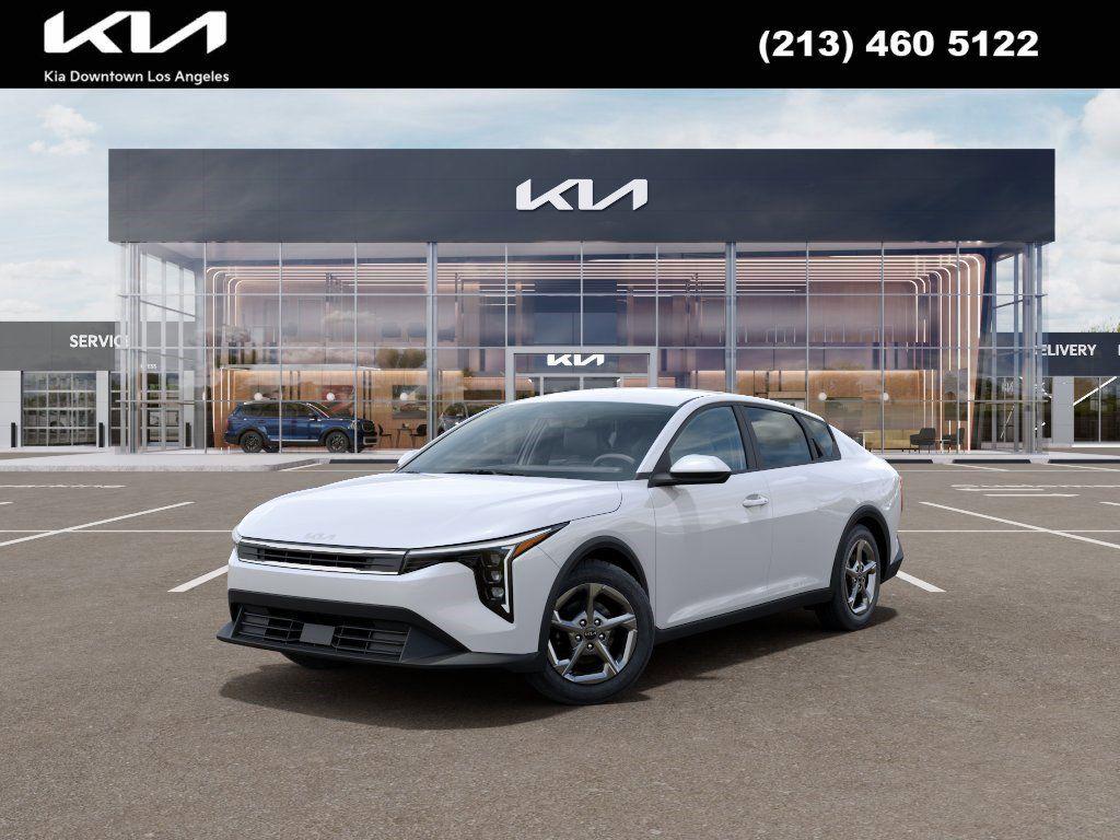 New 2026 Kia K4 LXS