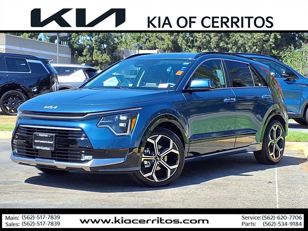 2025 Kia Niro SX Touring