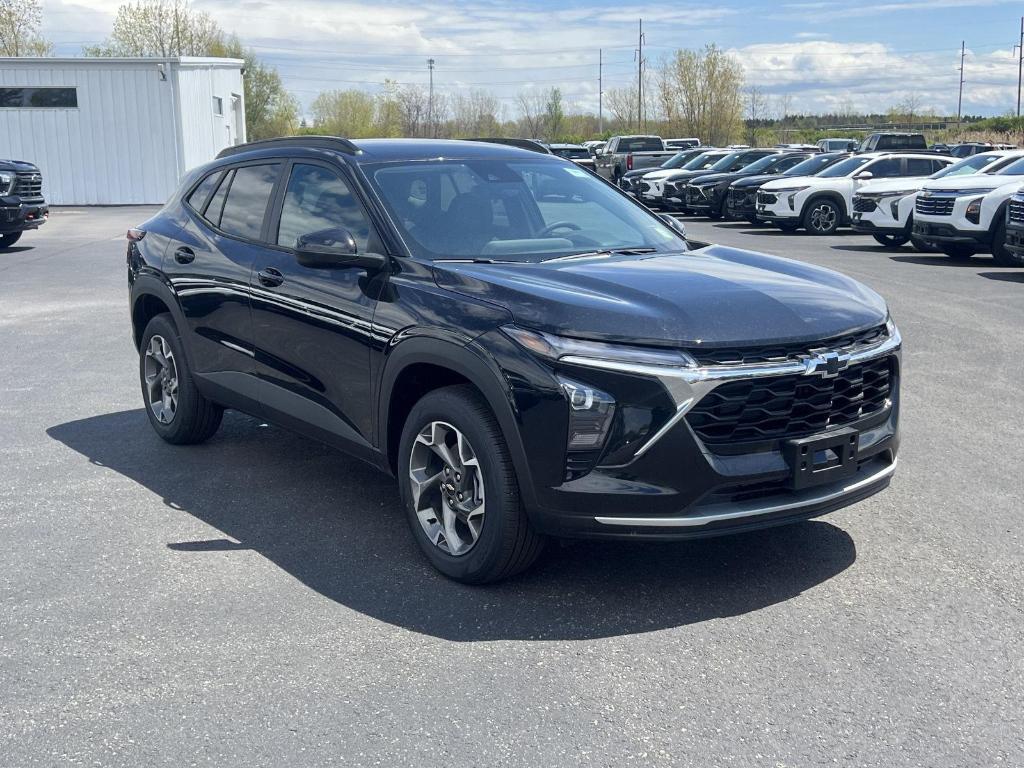 New 2026 Chevrolet Trax LT