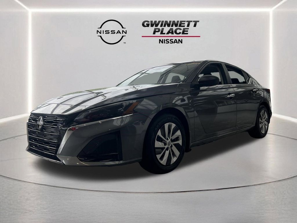 New 2025 Nissan Altima S FWD