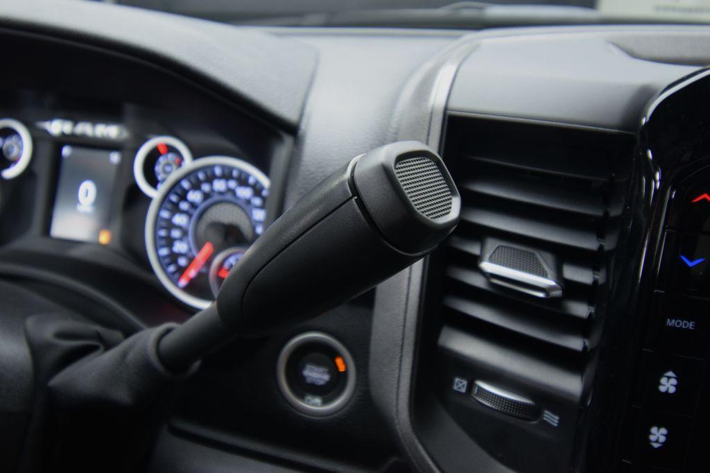 صورة مصغرة 26 لـ 2026 RAM 2500 TRADESMAN