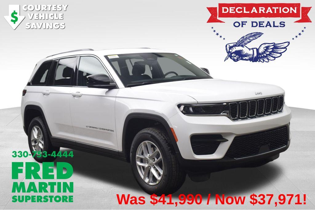 New 2026 Jeep Grand Cherokee Laredo