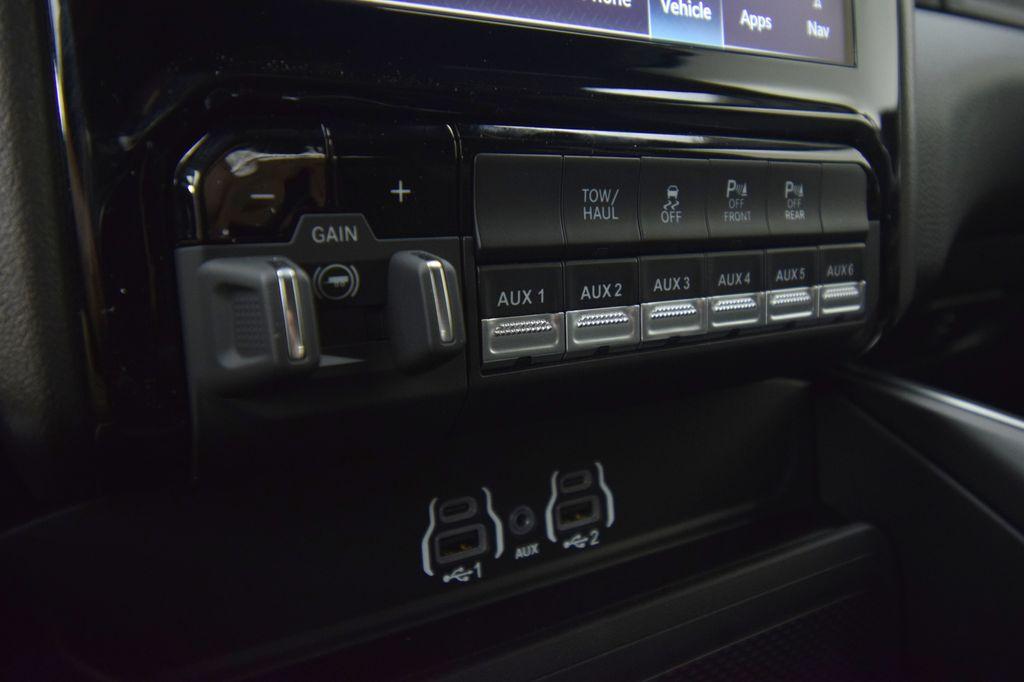 2026 RAM 2500 BIG HORN 缩略图 23