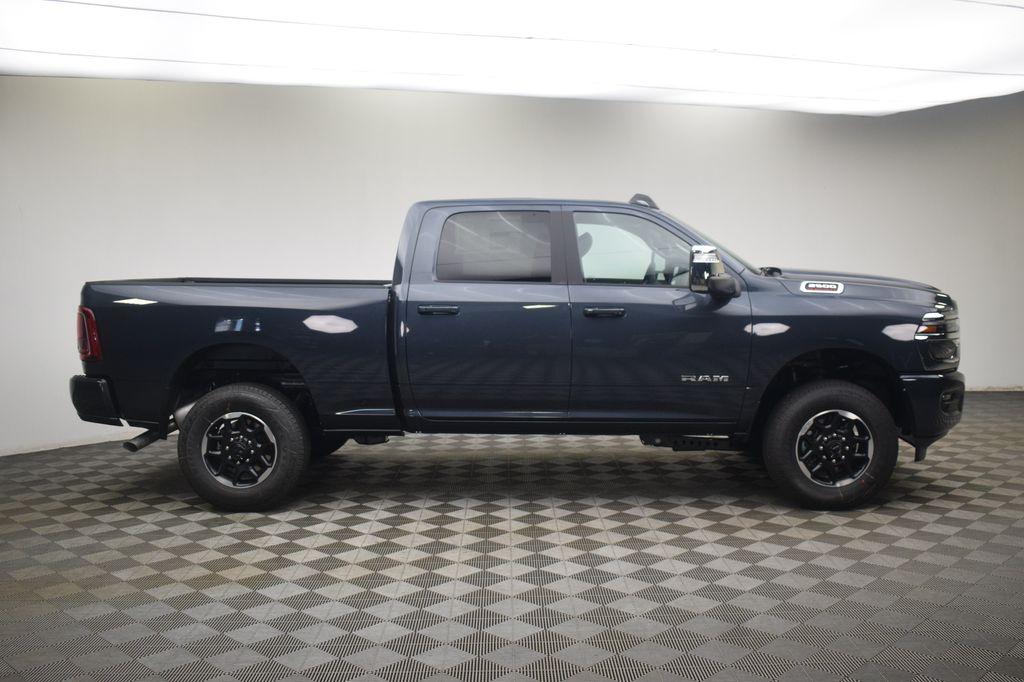 2026 RAM 2500 LARAMIE photo 3