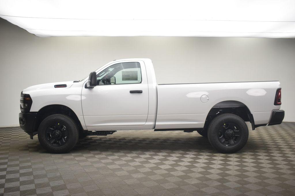 صورة مصغرة 15 لـ 2026 RAM 2500 TRADESMAN