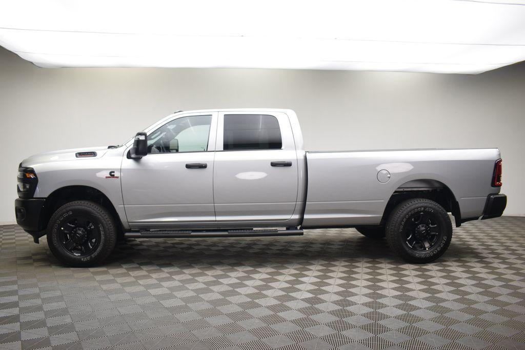 صورة مصغرة 14 لـ 2026 RAM 3500 TRADESMAN