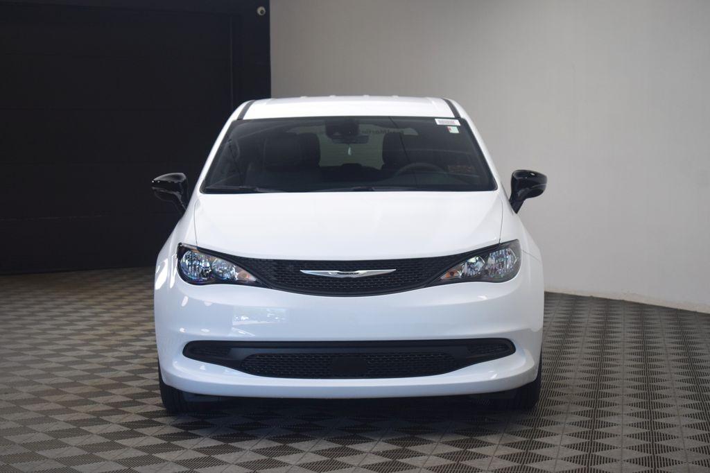 New 2027 Chrysler Pacifica LX