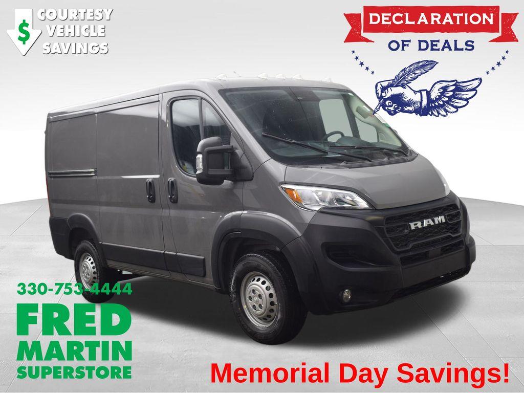 New 2026 RAM ProMaster 1500 Low Roof