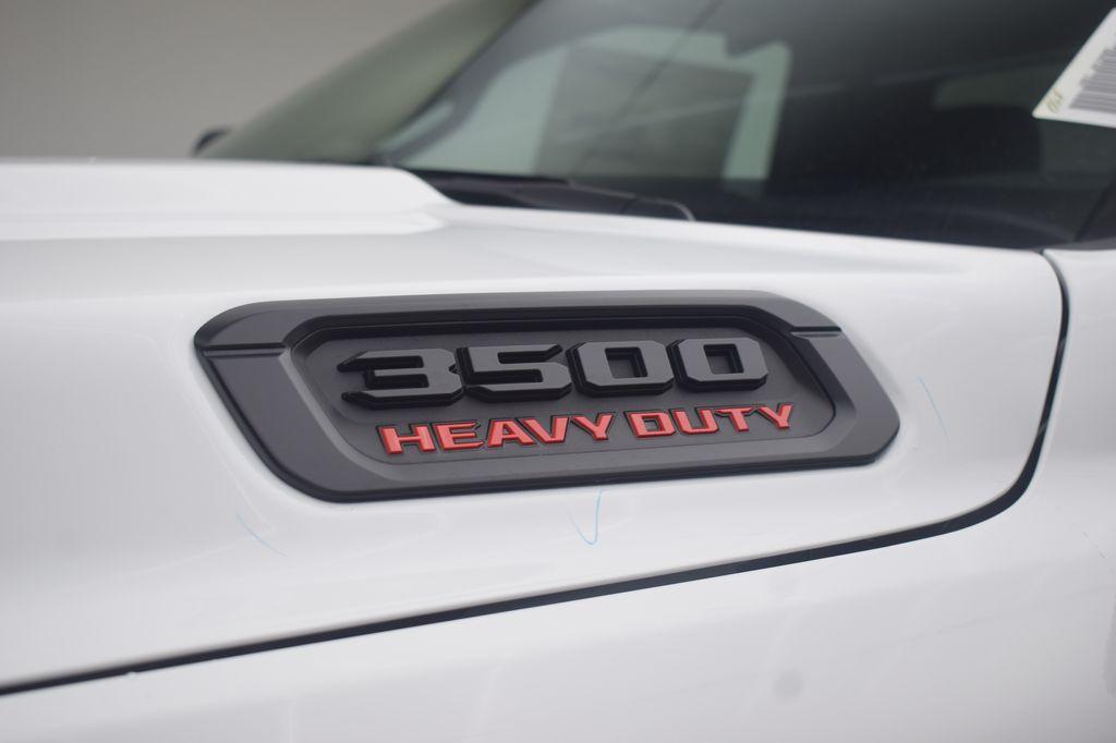 2026 RAM 3500 TRADESMAN — миниатюра 31