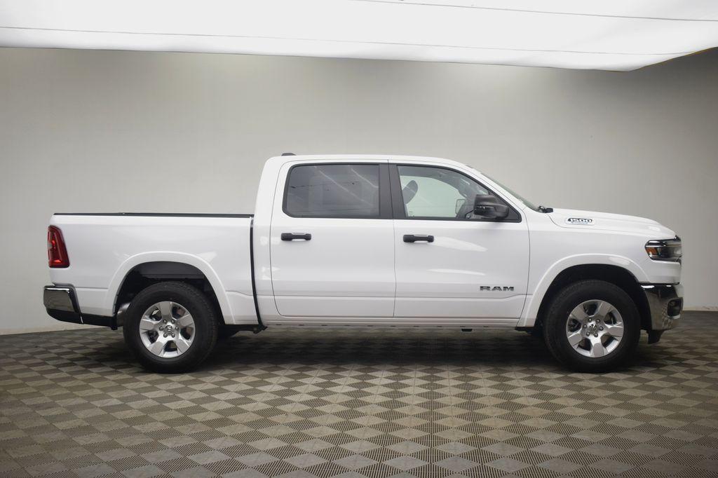 2026 RAM 1500 BIG HORN/LONE STAR photo 4