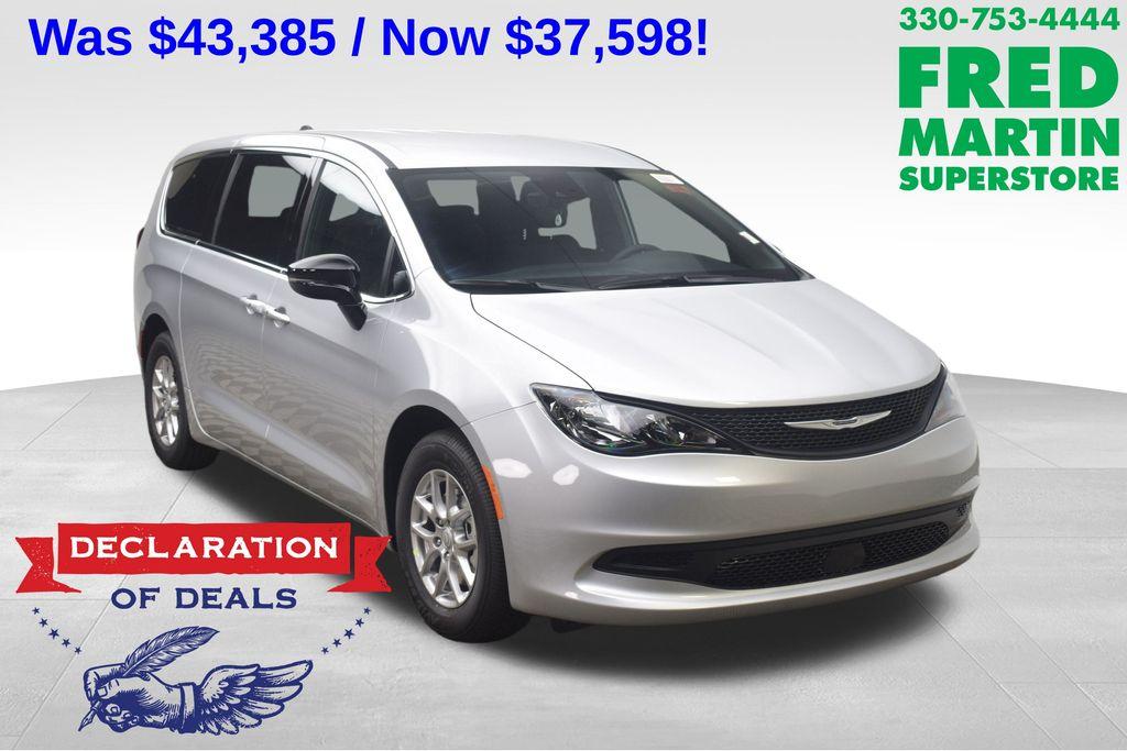 New 2026 Chrysler Voyager LX