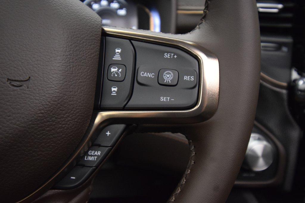 صورة مصغرة 32 لـ 2026 RAM 1500 LIMITED