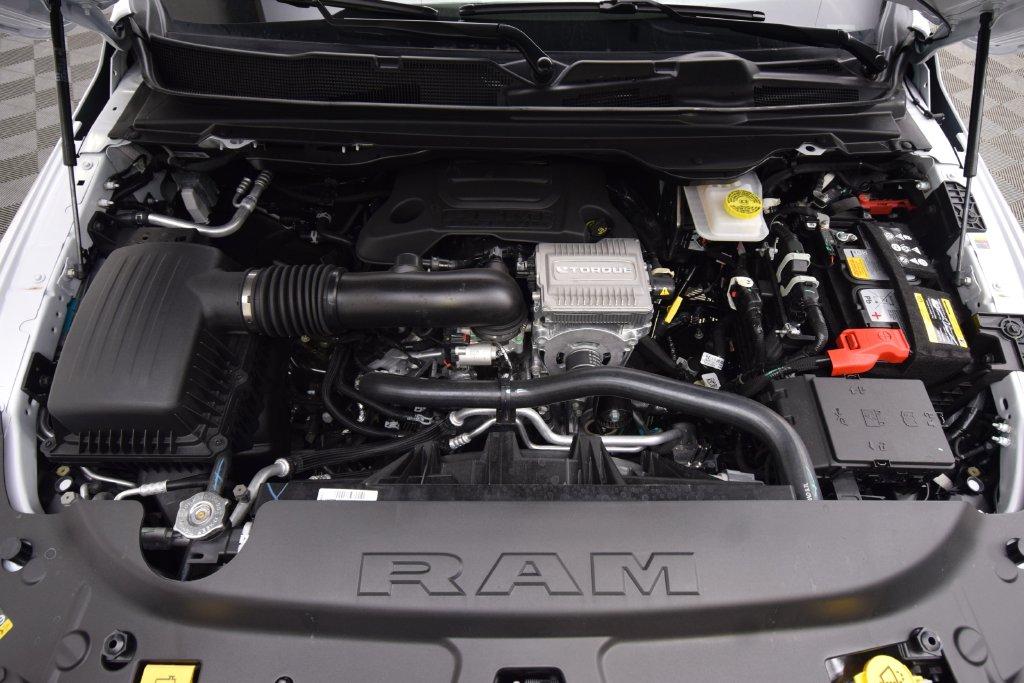 صورة مصغرة 11 لـ 2026 RAM 1500 LIMITED