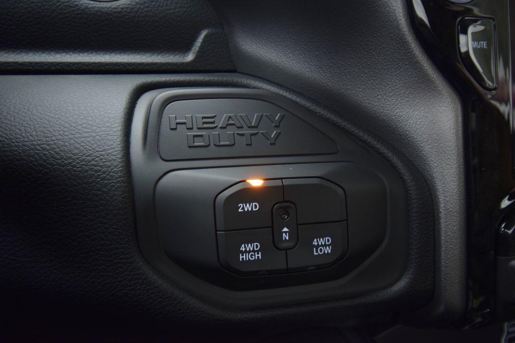 2026 RAM 2500 BIG HORN — миниатюра 18